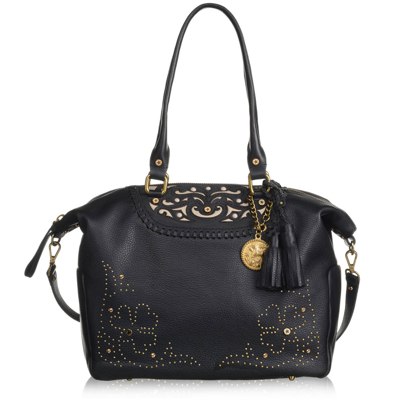 Amazone Studs Black